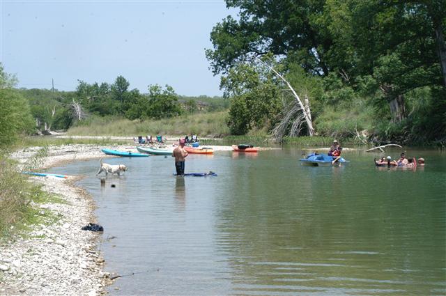 Los Vecinos Ranch - Family and Group Lodging on the Frio River in the Texas Brush Country