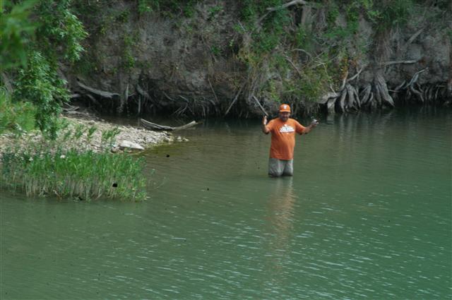 Los Vecinos Ranch - Family and Group Lodging on the Frio River in the Texas Brush Country